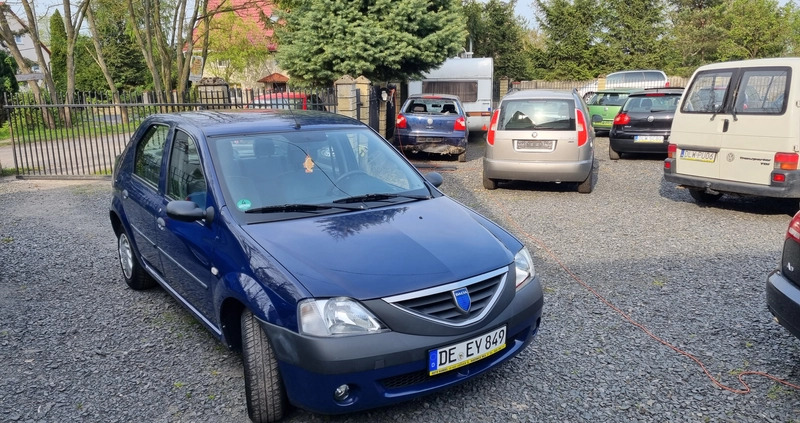 Dacia Logan cena 6300 przebieg: 136700, rok produkcji 2006 z Zelów małe 191